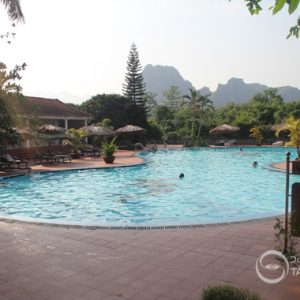 Vresort Hòa Bình