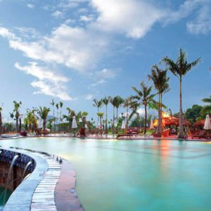 Bể bơi Asean Resort