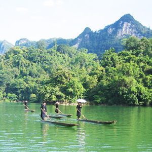 Hồ Ba Bể