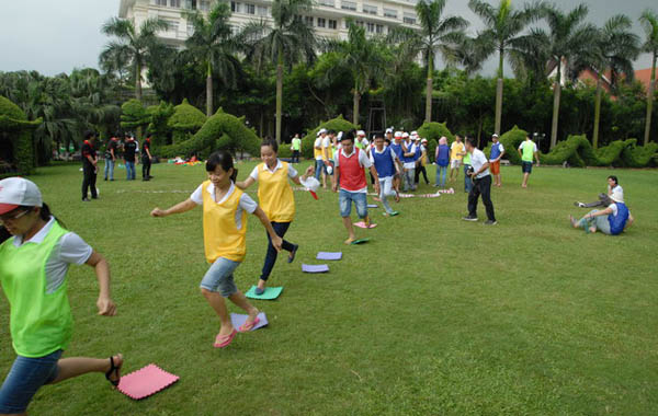 Team Building tại Sông Hồng Resort