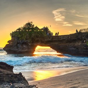 Đền Tanah Lot