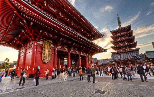 Ngôi đền cổ Asakusa Kannon