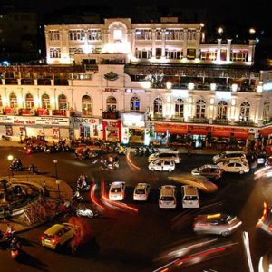 Phố cổ Hà Nội về đêm