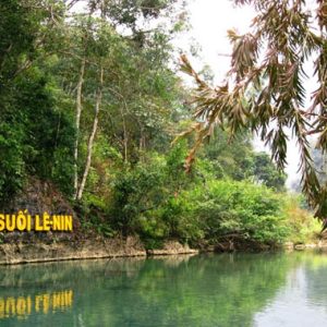 Suối Lê Nin, Cao Bằng