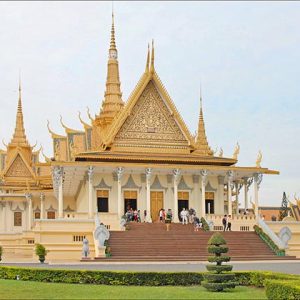 Cung Điện Hoàng Gia