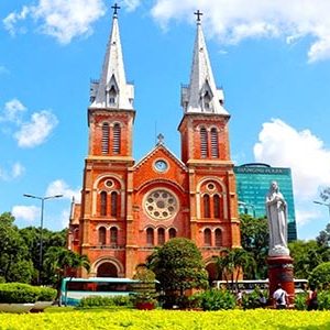Nhà thờ Đức Bà