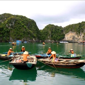 Tour du lịch Cát Bà - Con người Cát Bà