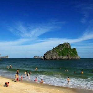 Tour du lịch Cát Bà - Tắm Biển