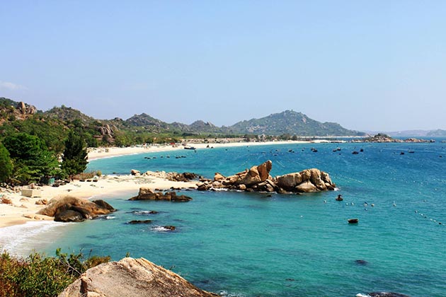 Tour du lịch đảo Cô Tô - bãi Cô Tô con