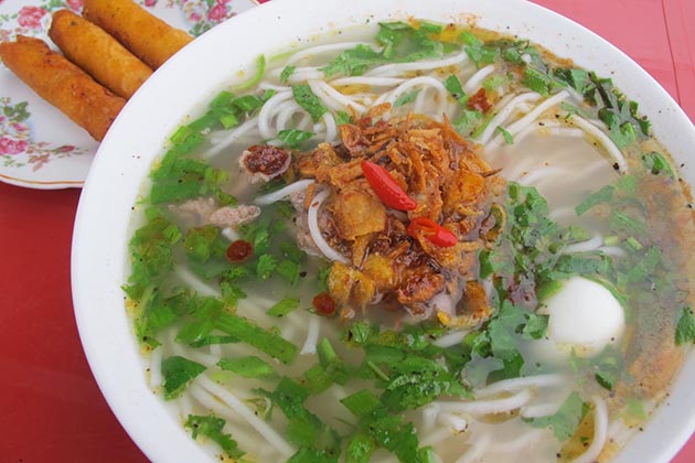 Tour du lịch Nghệ An & Cửa Lò - cháo canh