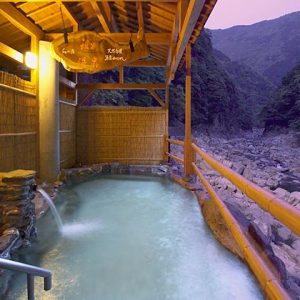Tour du lịch Nhật Bản mùa thu - tắm sauna Nhật Bản