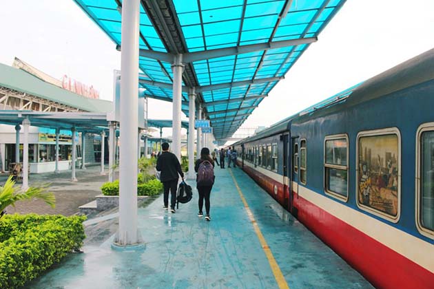 Du Lịch Ninh Bình - Cách di chuyển bằng tàu hỏa