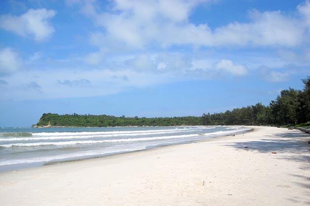 Tour du lịch Quan Lạn - bãi Minh Châu