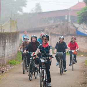 Du lịch Tầm Nhìn Việt tổ chức lễ kỷ niệm thành lập 12 năm & tiệc tất niên cuối năm - Làng cổ Đường Lâm