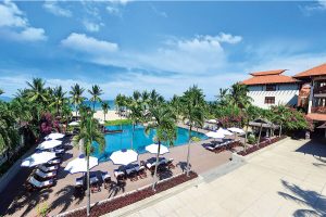 Furama Resort Đà Nẵng vinh dự được bình chọn trong Top 25 khách sạn/ khu nghỉ mát tốt nhất Châu Á - 2011
