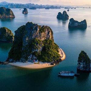 ve dep vinh ha long