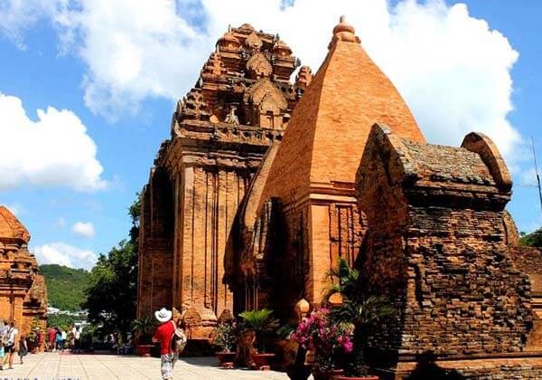 Thap Ba Ponagar Khanh Hoa