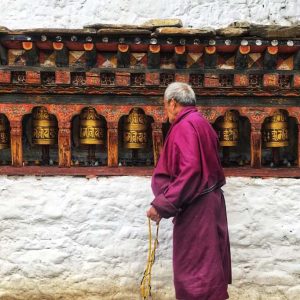 Thăm quan tu viện Kyichu Lhakhang