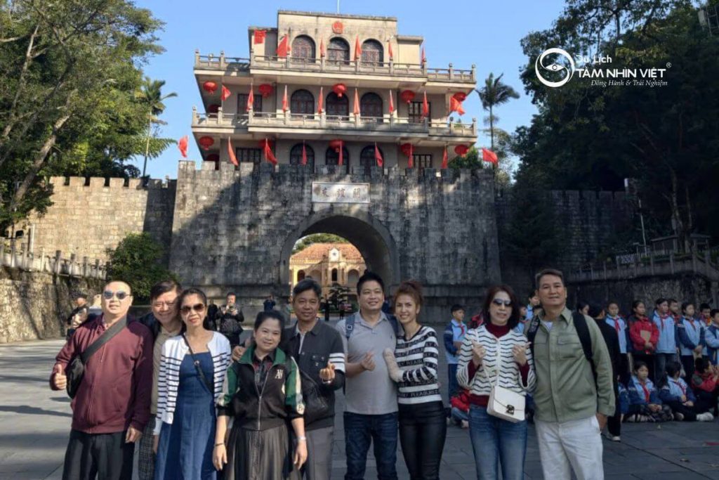 Công Ty Du Lịch Tầm Nhìn Việt