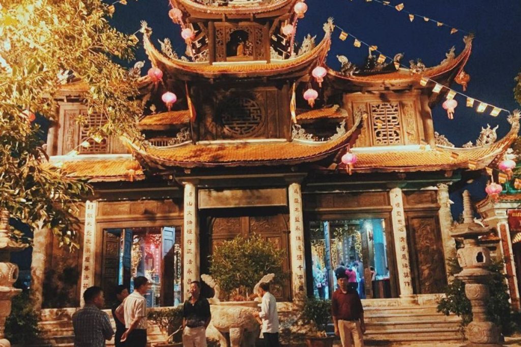 Công Ty Du Lịch Tầm Nhìn Việt