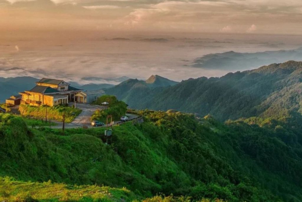 Công Ty Du Lịch Tầm Nhìn Việt