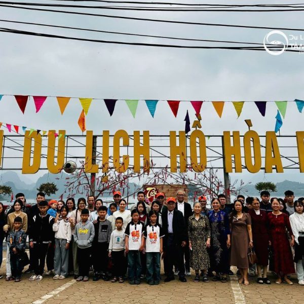 Phong cảnh Thung Nai và Đền Thác Bờ trong du xuân từ Hà Nội