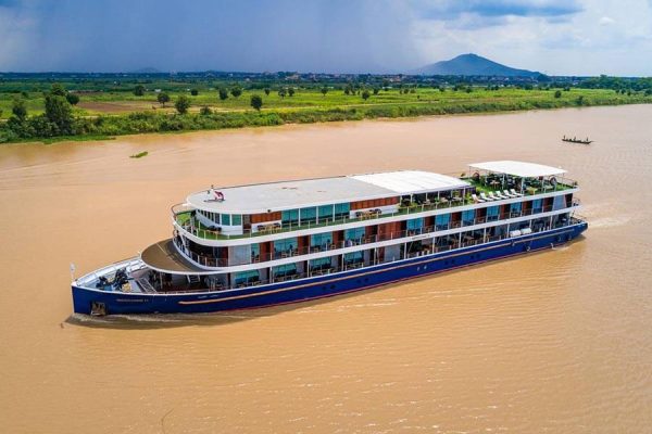 Tour Du Thuyền RV Indochine Việt Nam & Campuchia - Từ Di Sản Đến Văn Hóa