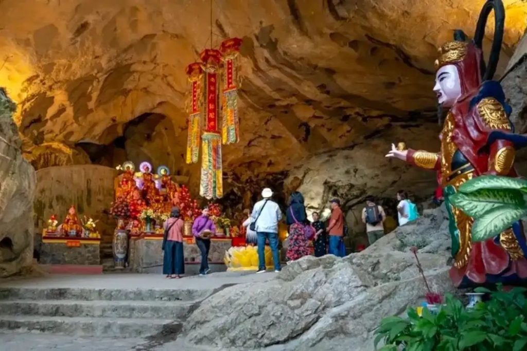 Công Ty Du Lịch Tầm Nhìn Việt