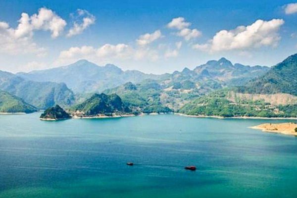 Tour du lịch Hà Nội Thung Nai