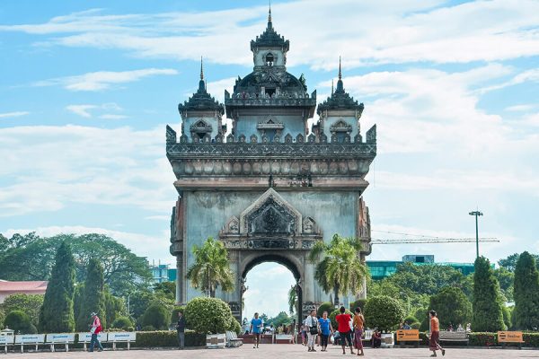Tour du lịch Lào 5 ngày