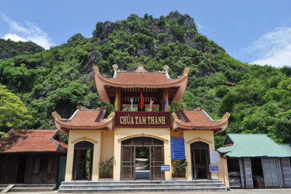 Du lịch lạng sơn 2 ngày 1 đêm - Chùa Tam Thanh