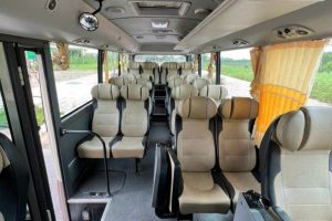 xe 25 chỗ Hyundai County Limousine