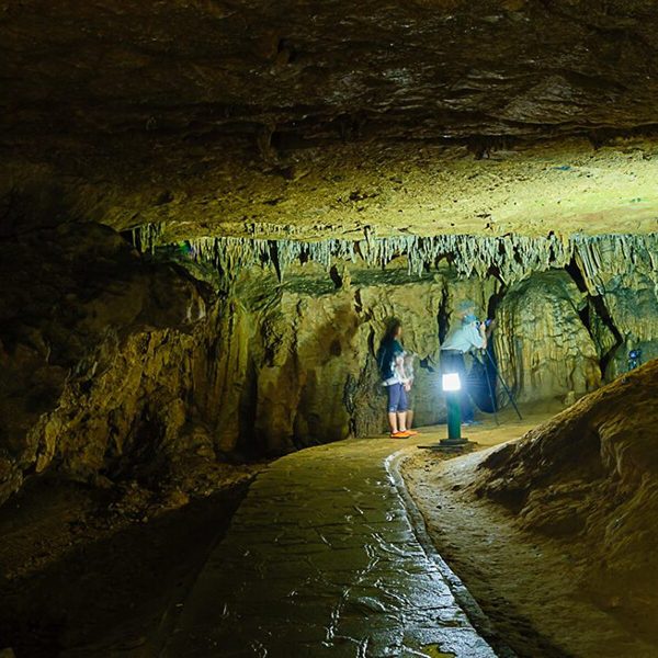 Tour du lịch Cao Bằng - Động Ngườm Giao