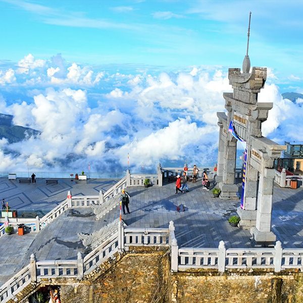 Tour Du xuân Sa Pa - Phan Xi Păng