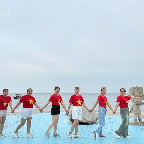 tour du xuân Móng Cái