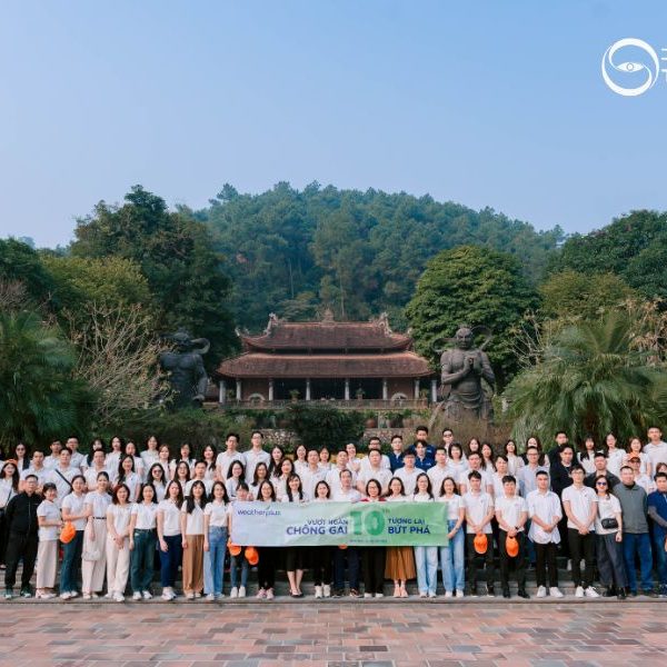 Tour du xuân Địa Tạng Phi Lai - cổng chùa và không gian cổ kính