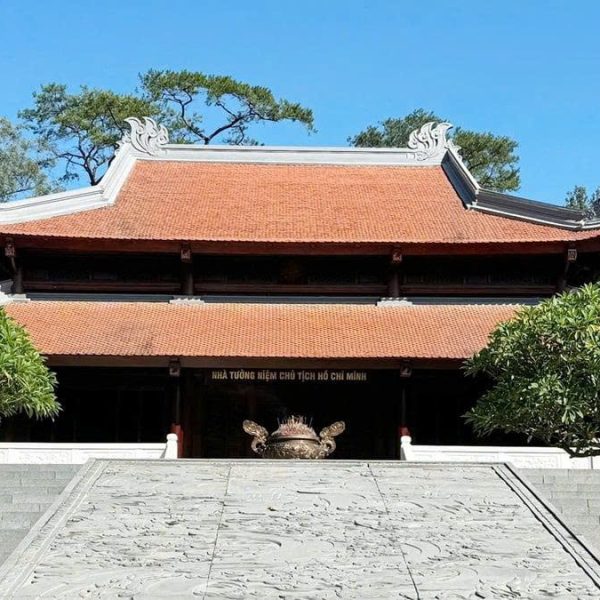 Đền-thờ-Hồ-Chí-Minh