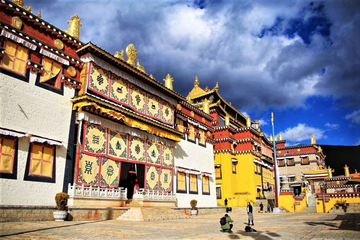 du lịch Trung Quốc Thăm tu viện Tùng Tán Lâm