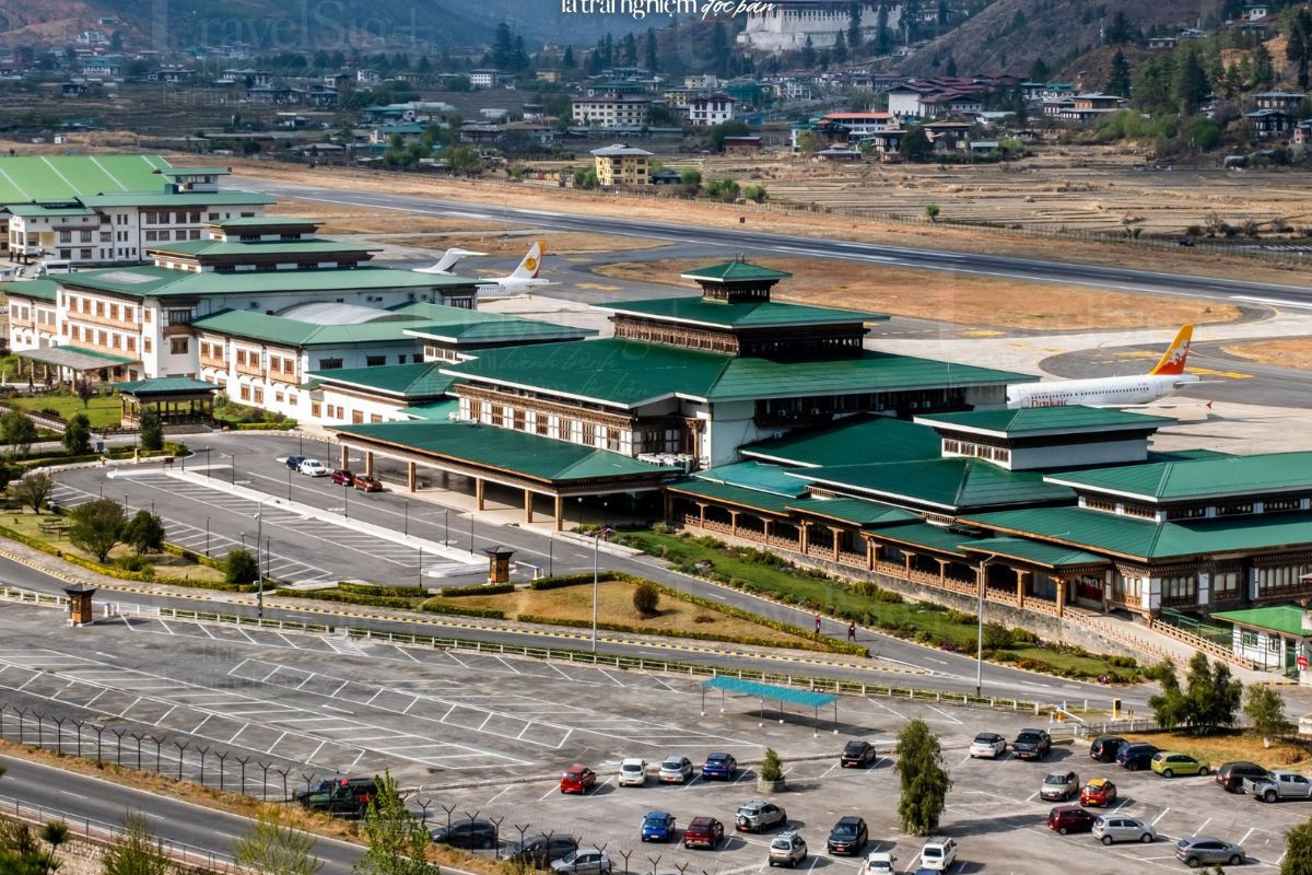 sân bay paro