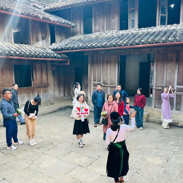 Tour Hà Giang Cao Bằng Ba Bể 5N4Đ