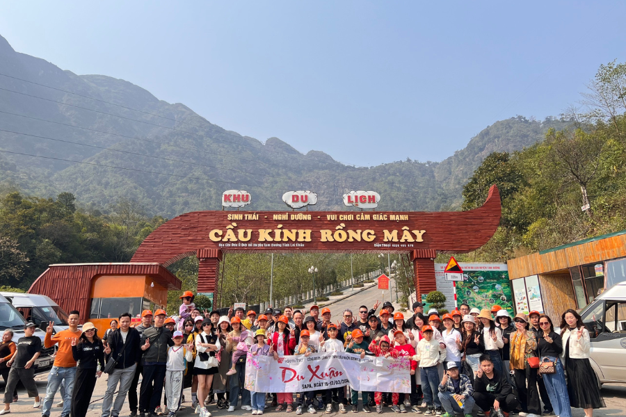 Tour Sapa Cát Cát Hàm Rồng 2 ngày 1 đêm Tour Sapa Cát Cát Hàm Rồng 2 ngày 1 đêm