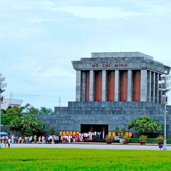 Du lich Viet Nam 13 ngay