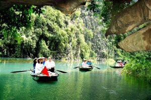 du lịch việt nam 13 ngày 12 đêm
