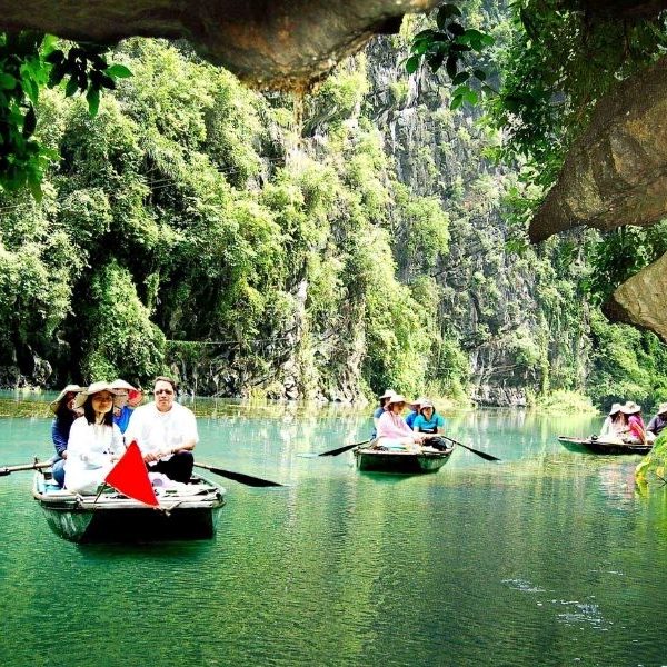 du lịch việt nam 13 ngày 12 đêm