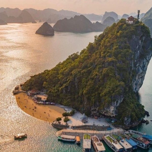 du lịch việt nam 13 ngày 12 đêm
