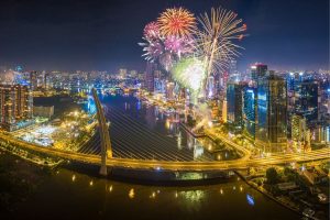 hạ long bắn pháo hoa