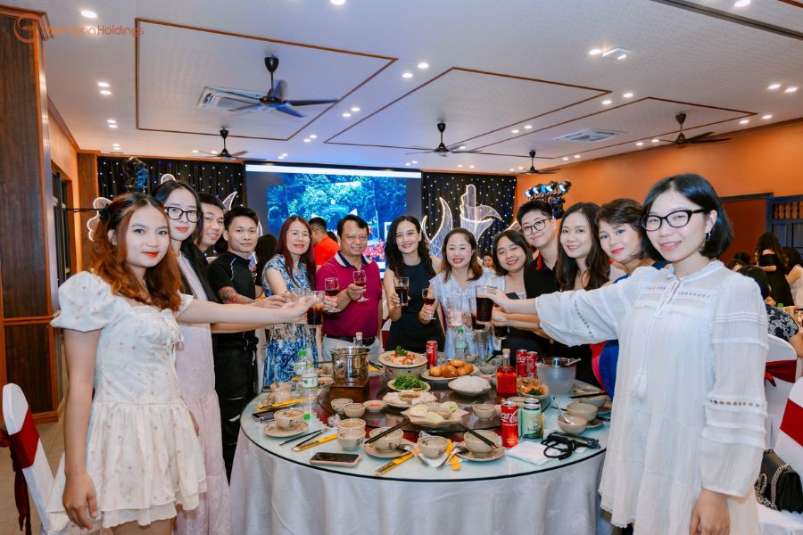 Phòng marketing Viet Vision Travel