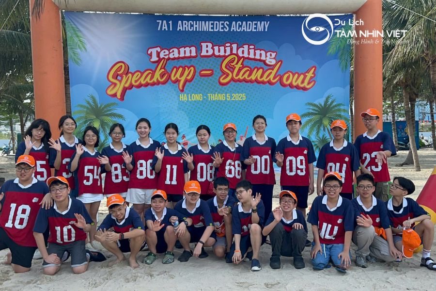 Ảnh khách đoàn 8