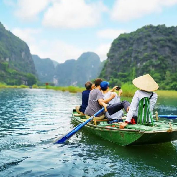 Du Ngoạn Tam Cốc