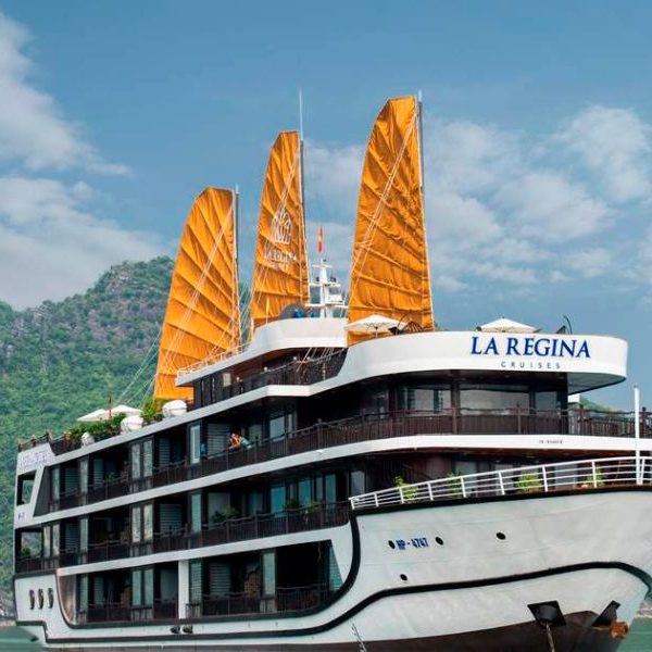 Du thuyền La Regina Cruises